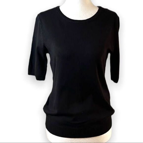 H&m short sleeve crewneck lightweight sweater top. Black w/ ribbed hemline. SZ S - Picture 1 of 10